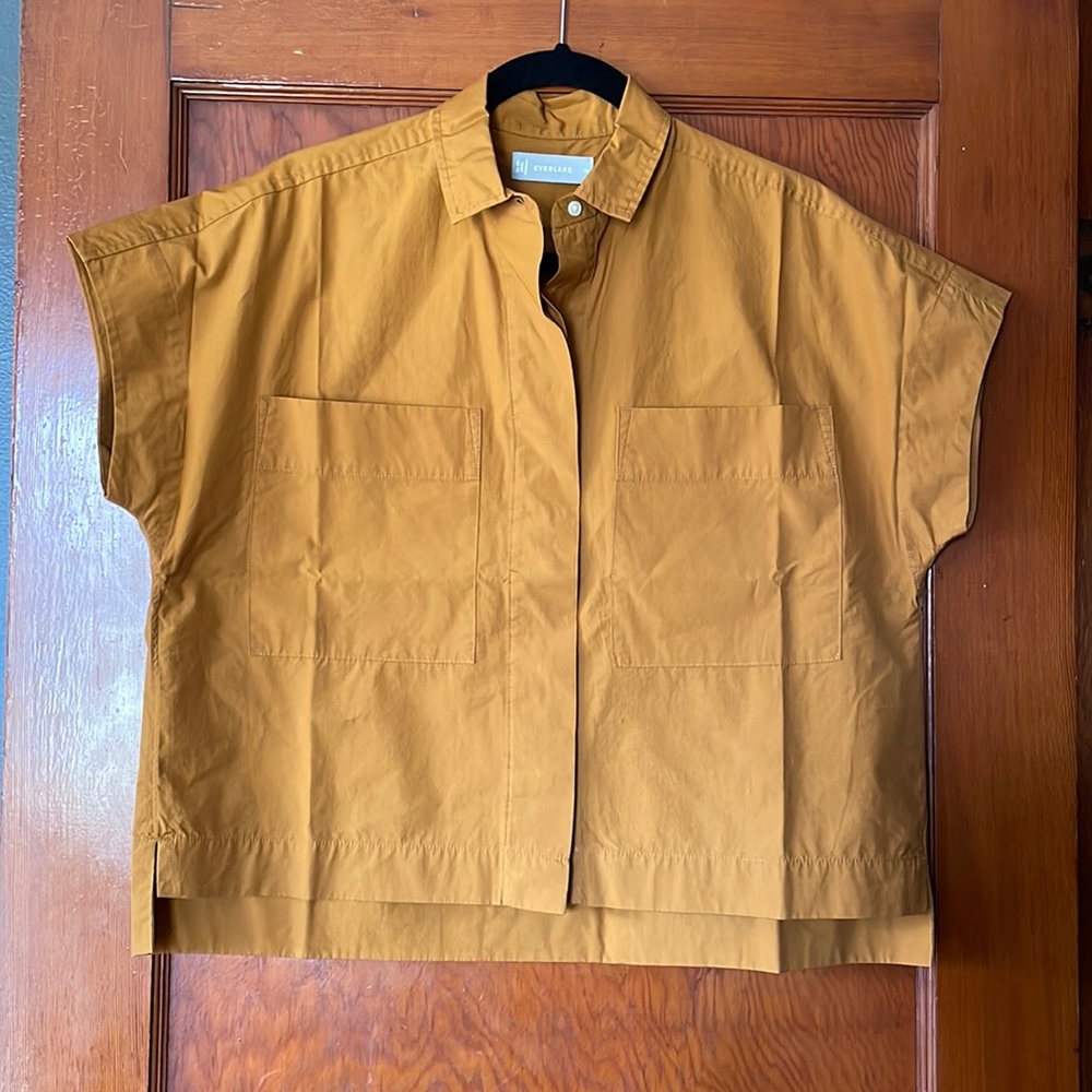 NWT Everlane Short Sleeve Box Shirt XS Tawny Brown
